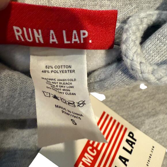NWT The Marathon Clothing Gray Hoodie Size Small - Picture 7 of 8